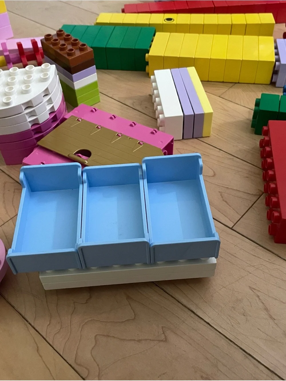 LEGO Princess Pink Castle Playset - Pink & Purple